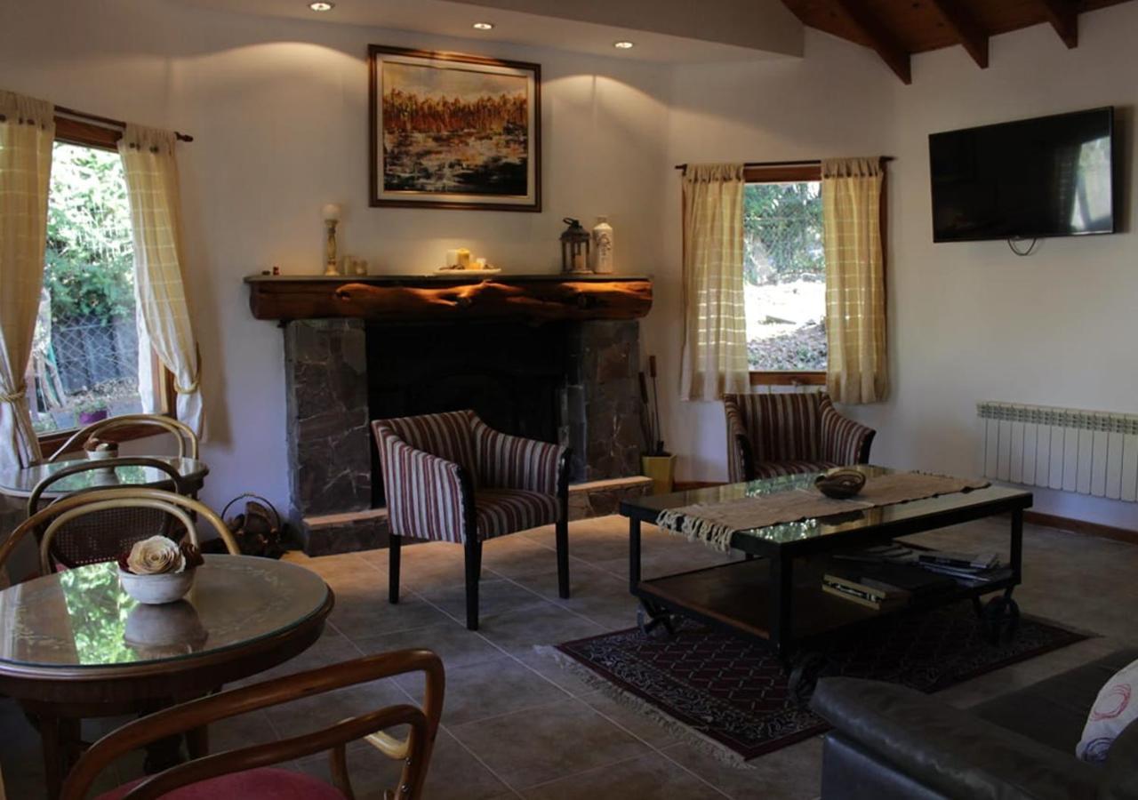 Bed and Breakfast Paso Puyehue Villa La Angostura Esterno foto